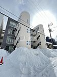 札幌市豊平区平岸四条１３丁目 4階建 築35年のイメージ