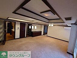 ドムス青山 4階3LDKのリビング/ダイニング