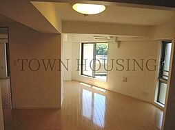 ＴＨＥパームス代々木上原ヴェールテラス 6階1LDKのリビング/ダイニング