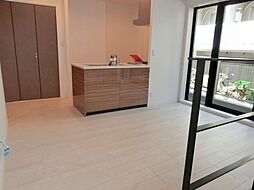 PASEO中目黒 102 1階1LDKのリビング/ダイニング