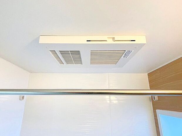■□浴室暖房乾燥機□■ヒートショック対策や湿気対策に便利です。