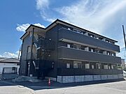 高坂駅より徒歩3分 3階 築4年9ヶ月の賃貸物件