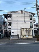 熊谷駅より徒歩7分 築29年7ヶ月 3階建の賃貸物件