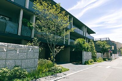 外観:2023年度グッドデザイン賞受賞。目を惹くデザイナーズマンション 外観:2023年度グッドデザイン賞受賞。目を惹くデザイナーズマンション