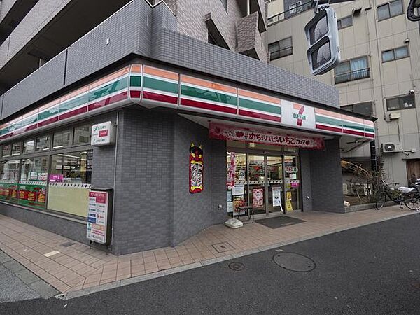 セブンイレブン江東南砂1丁目店 徒歩3分。 220m
