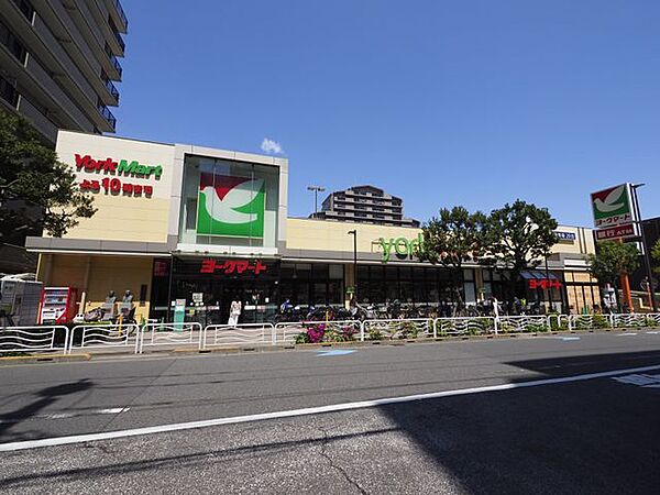 ヨークマート東砂店 徒歩5分。 330m