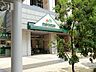 周辺：マルエツ港南ワールドシティ店 徒歩2分。 90m