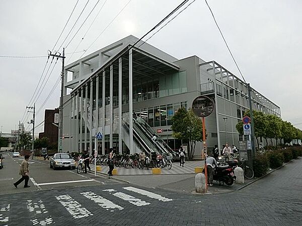 オーケー新用賀店 徒歩7分。 490m