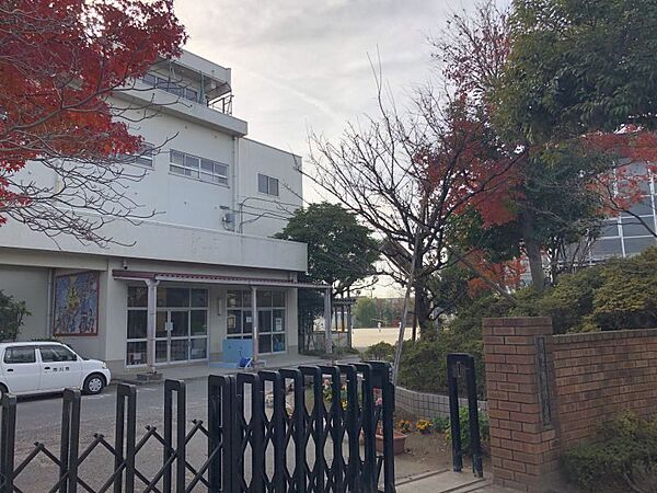 南行徳小学校/徒歩約7分（550ｍ）教育目標「感動　夢　挑戦　◎思いやりのある子ども◎進んで学ぶ子ども◎健康でたくましい子ども」