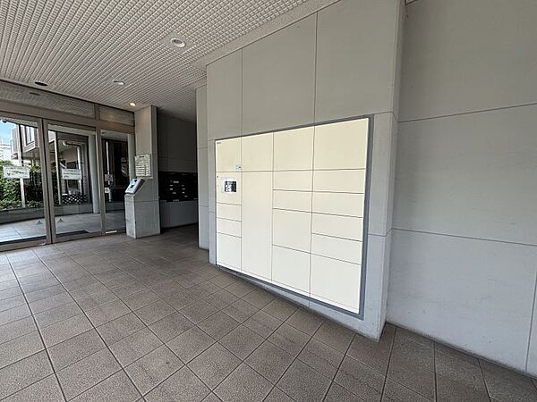 宅配BOX完備！帰宅が遅い日など、大変便利です◎