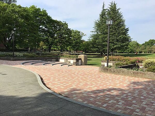 若里公園 880m