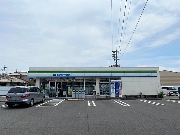 ファミリーマート 坂之上店（196m）