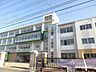 周辺：岡山市立鹿田小学校 740m