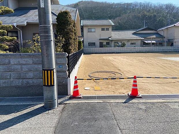 前面道路北側公道幅員6m