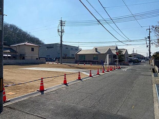 前面道路北側公道幅員6m