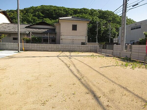 閑静な住宅地　スーパー・銀行等徒歩圏