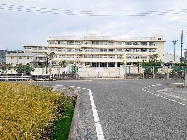 岡山市立旭操小学校 1000m