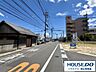 外観：北側前面道路は約6.5ｍの幅員です。