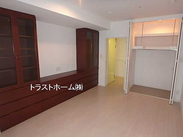 洋室8.6帖