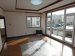 中古住宅 4LDKのリビング/ダイニング