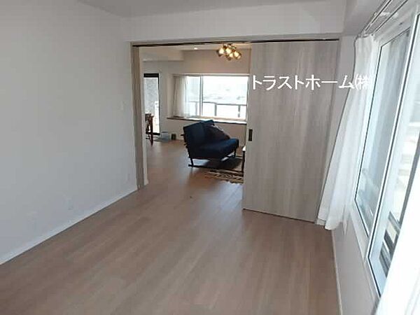 洋室6.0帖