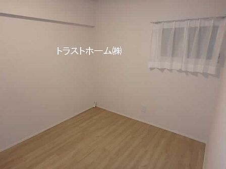 サービスルーム