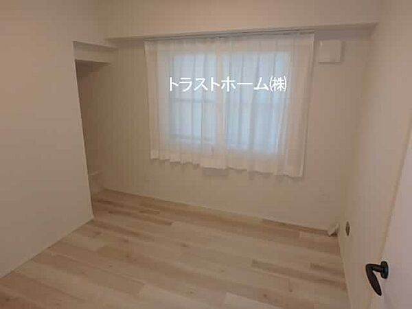 洋室4.2帖