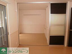 埼玉高速鉄道 南鳩ヶ谷駅 3.8kmの賃貸アパート 2階1LDKのリビング/ダイニング