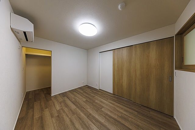 寝室