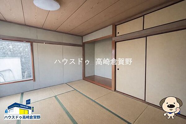 (イメージ画像)布団や季節物もしっかり収まる押入付き。居室を広くすっきり使えます。