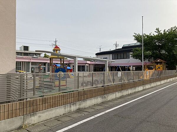 中居幼稚園中居幼稚園 400m