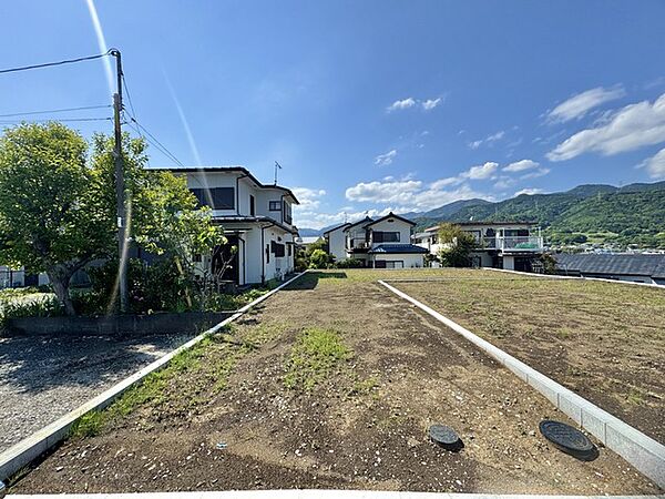 建築条件なしのため、お好きなハウスメーカーでの建築が可能です。