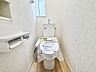 トイレ：1階と2階にウォシュレット付きのトイレを完備しております。