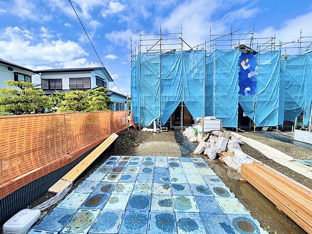 2階にリビングがある間取りは、人の目を気にせず寛げ、水回りが2階に集中することで家事導線もスムーズに◎