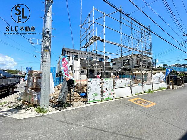 南東角地で陽当たり良好