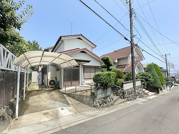 現況の建物2階からの眺望が良好なため、2階建ての建物を建てられても眺望良好です。