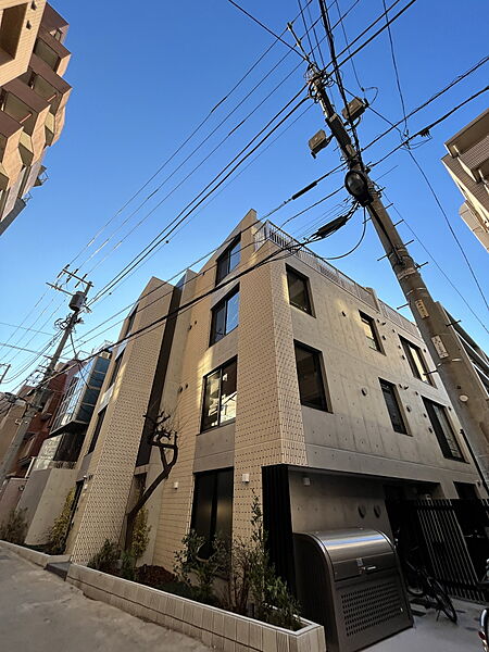 東京都新宿区市谷仲之町(賃貸マンション3LDK・4階・62.04㎡)の写真 その1