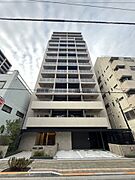 上野駅より徒歩9分 築1年8ヶ月 15階建の賃貸物件