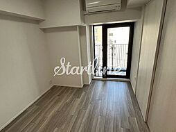 東京メトロ丸ノ内線 本郷三丁目駅 徒歩4分の賃貸マンション 8階1SLDKのリビング/ダイニング