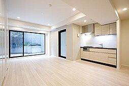 東京メトロ千代田線 表参道駅 徒歩4分の賃貸マンション 地下2階ワンルームのリビング/ダイニング