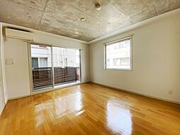 東京メトロ千代田線 乃木坂駅 徒歩7分の賃貸マンション 3階1Kのリビング/ダイニング