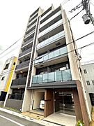 小村井駅より徒歩10分 築3年4ヶ月 9階建の賃貸物件