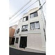 明治神宮前駅より徒歩6分 3階 築4年7ヶ月の賃貸物件