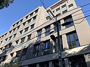 麻布十番駅より徒歩8分 築7年11ヶ月 9階建の賃貸物件