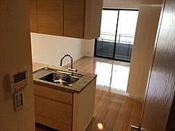 都営大江戸線 勝どき駅 徒歩6分の賃貸マンション 6階2LDKのリビング/ダイニング