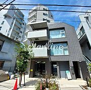 六本木駅より徒歩7分 築9年1ヶ月 8階建の賃貸物件