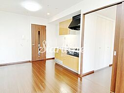 JR山手線 浜松町駅 徒歩3分の賃貸マンション 22階1LDKのリビング/ダイニング