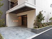 錦糸町駅より徒歩6分 築8年 13階建の賃貸物件