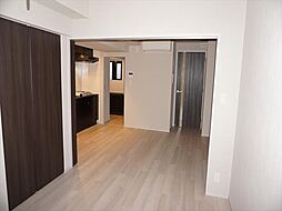 東京メトロ丸ノ内線 本郷三丁目駅 徒歩5分の賃貸マンション 3階1DKのリビング/ダイニング