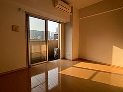 JR山手線 新橋駅 徒歩2分の賃貸マンション 15階1Kのリビング/ダイニング